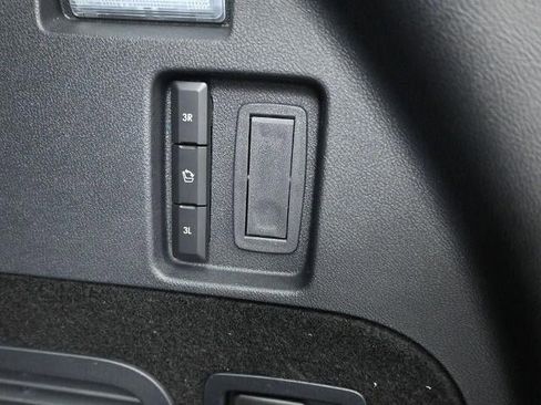 New 2026 Lincoln Aviator AWD image 33