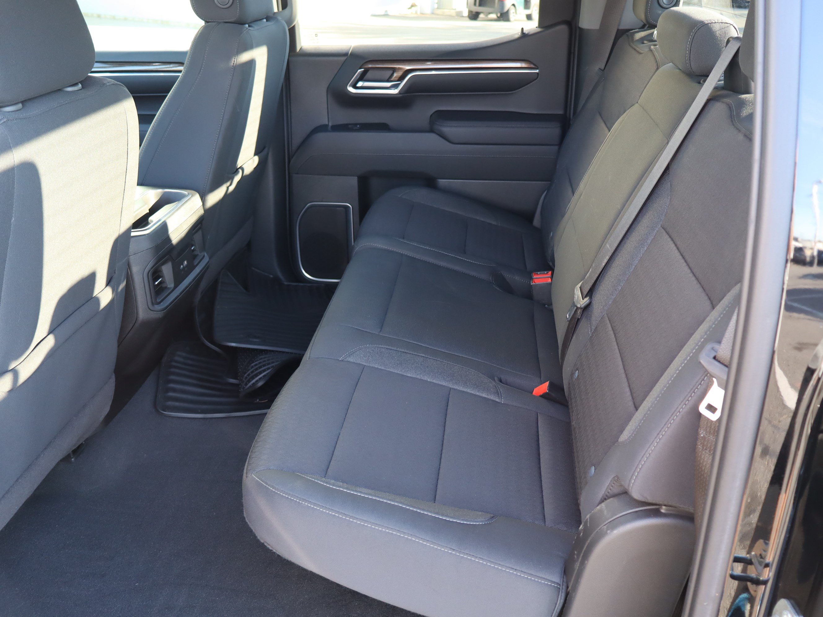 Used 2023 Chevrolet Silverado 1500 RST AWD/4WD image 31