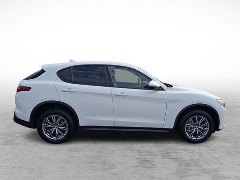 Used 2023 Alfa Romeo Stelvio Sprint AWD/4WD image 6