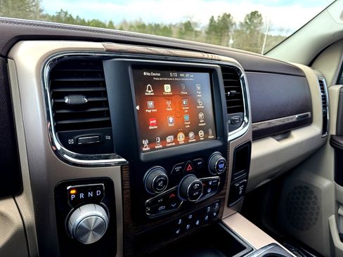 Used 2015 RAM 1500 Laramie Longhorn w/ Convenience Group image 23