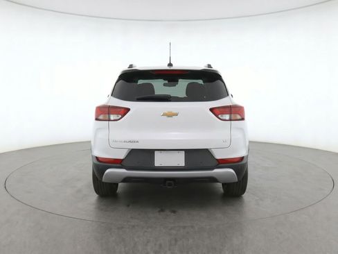 Used 2024 Chevrolet TrailBlazer LT FWD image 7