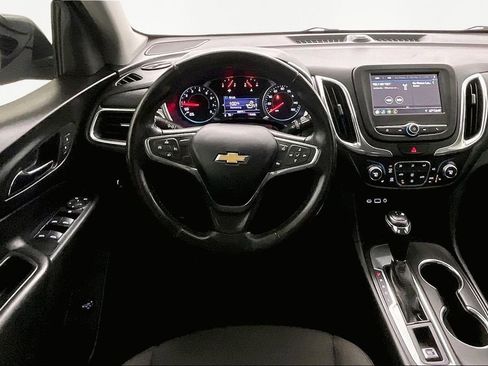 Used 2019 Chevrolet Equinox LT image 8