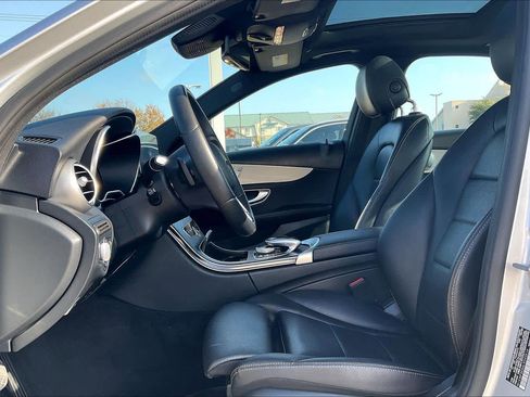 Used 2020 Mercedes-Benz C 300 4MATIC Sedan image 7