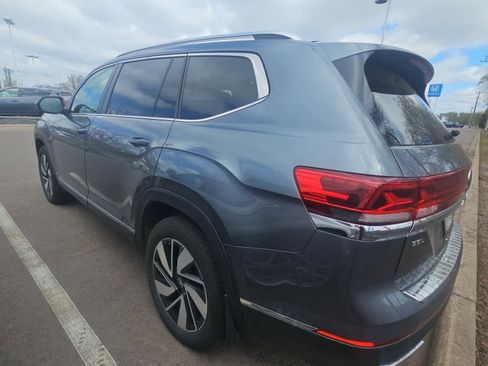 Used 2024 Volkswagen Atlas SEL image 5