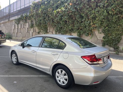 Used 2015 Honda Civic LX image 3