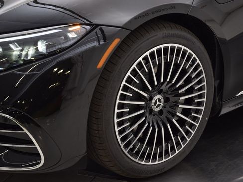 New 2026 Mercedes-Benz EQS 580 4MATIC Sedan image 11