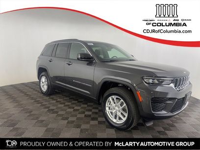 New 2025 Jeep Grand Cherokee Laredo w/ Trailer Tow Package