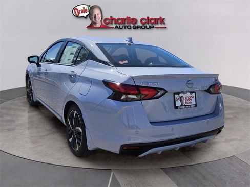New 2025 Nissan Versa SR w/ Trunk Package image 4