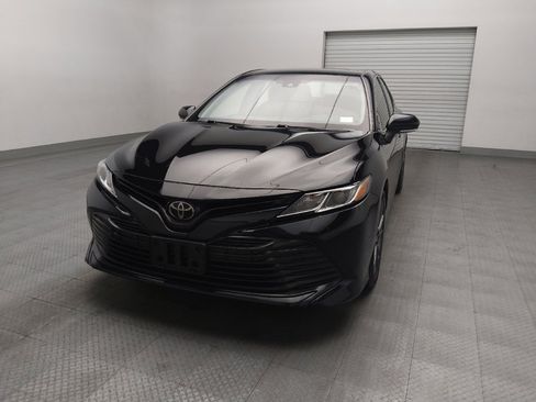 Used 2018 Toyota Camry LE w/ Convenience Package FWD image 15