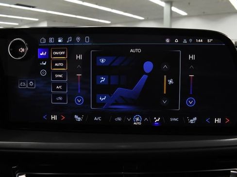 New 2026 Chevrolet Traverse LT w/ Driver Confidence Package image 44