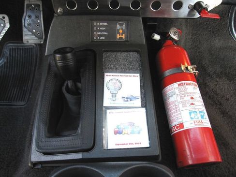 Used 1991 Chevrolet S10 Pickup 4WD 2-Door image 34