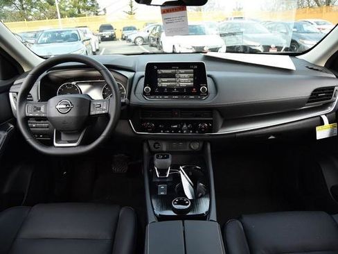 New 2026 Nissan Rogue SV image 8