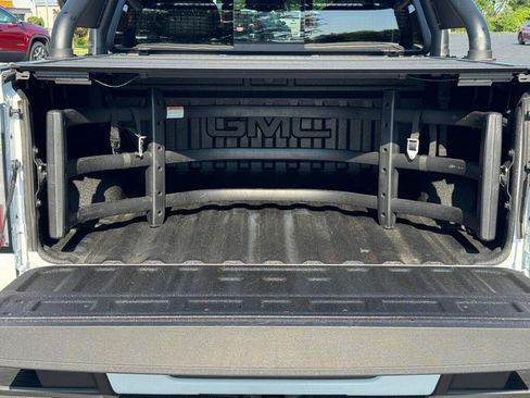 Used 2021 GMC Canyon AT4 w/ Driver Alert Package AWD/4WD image 4