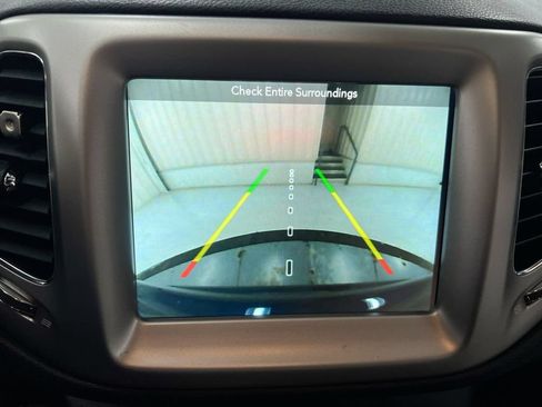Used 2020 Jeep Compass High Altitude AWD/4WD image 16