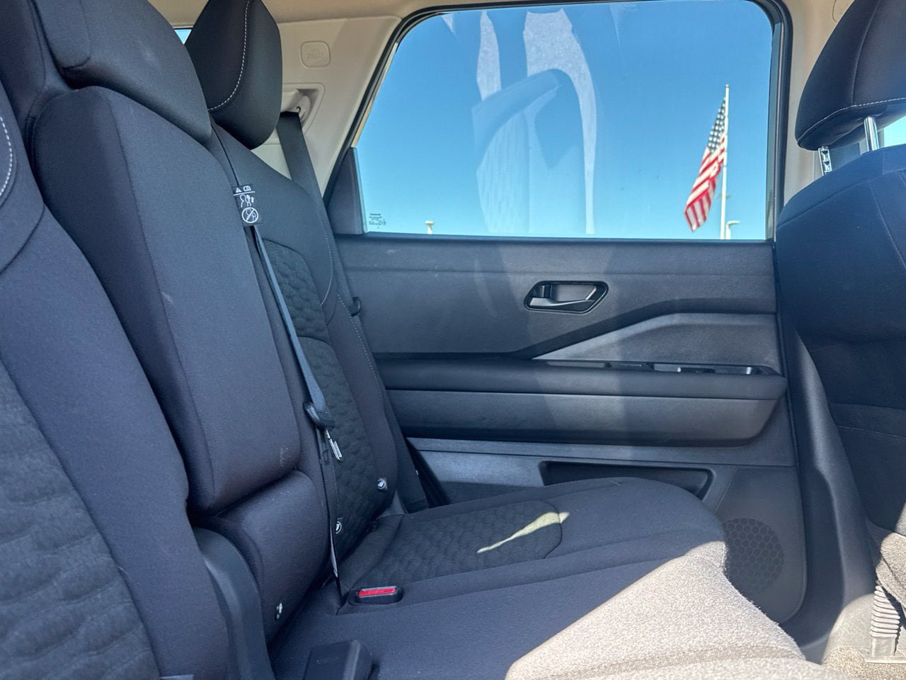 Certified 2024 Nissan Pathfinder SV w/ Cargo Package AWD/4WD image 32