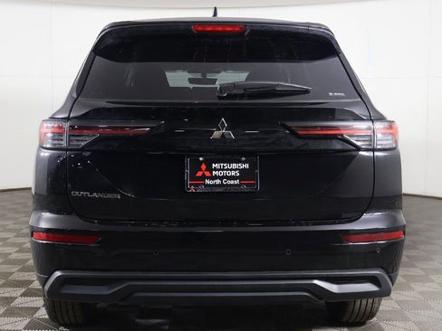 New 2026 Mitsubishi Outlander ES AWD/4WD image 13