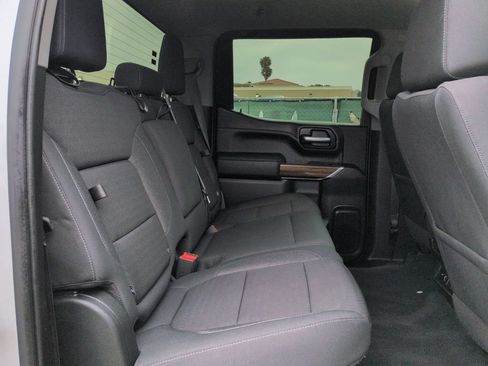 Used 2020 Chevrolet Silverado 1500 RST AWD/4WD image 29