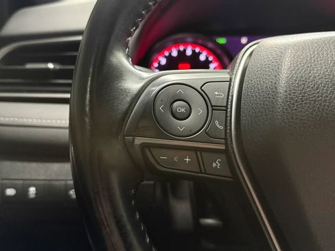 Used 2021 Toyota Camry XSE image 24