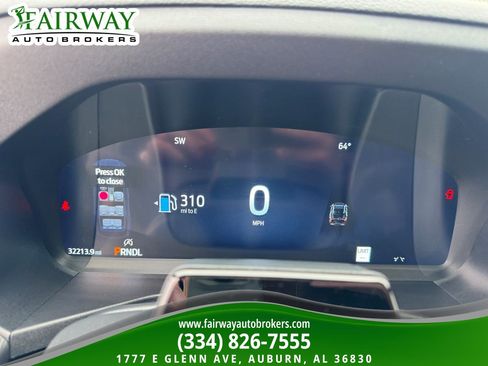 Used 2025 Ford Explorer ST-Line w/ ST-Line Street Pack AWD/4WD image 22