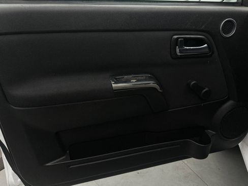 Used 2009 Chevrolet Colorado W/T image 12