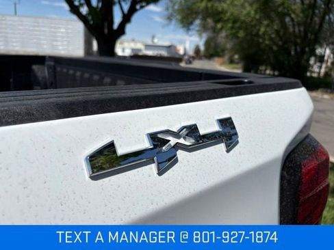 New 2026 GMC Sierra 1500 Elevation w/ Elevation Premium Package AWD/4WD image 11