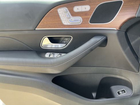 Certified 2025 Mercedes-Benz GLE 350 4MATIC image 14