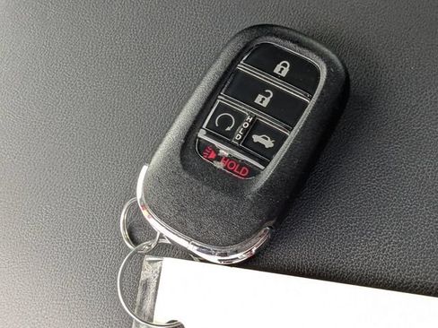 Used 2023 Honda Accord Touring image 30
