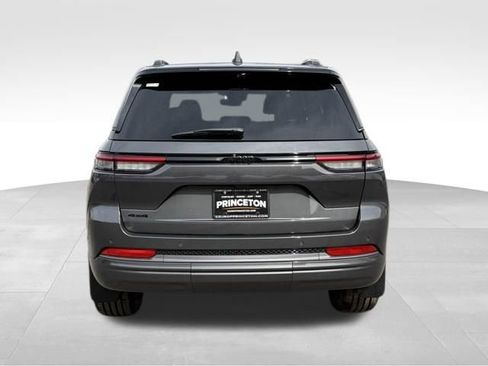 New 2026 Jeep Grand Cherokee Limited AWD/4WD image 6
