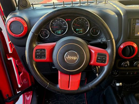 Used 2014 Jeep Wrangler Sahara w/ Dual Top Group AWD/4WD image 8