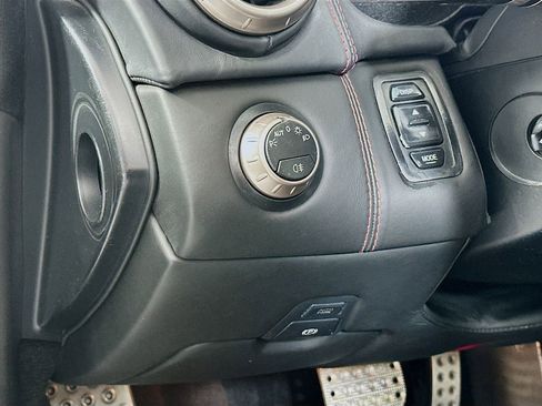 Used 2012 Ferrari California RWD image 11