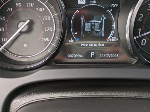 Used 2020 Jaguar F-TYPE Convertible image 22