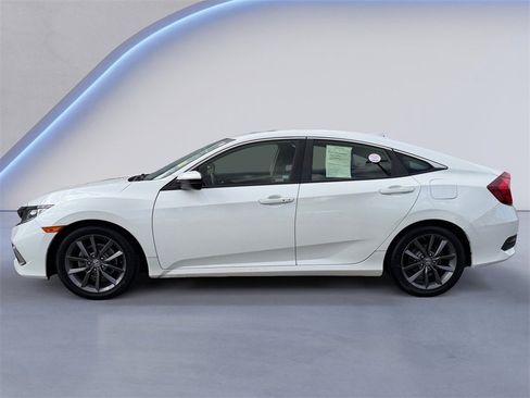 Used 2019 Honda Civic EX image 6
