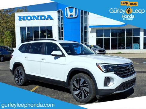 Used 2024 Volkswagen Atlas SEL Premium R-Line AWD/4WD image 1
