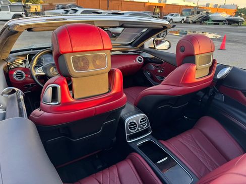 Used 2017 Mercedes-Benz S 550 Cabriolet image 29