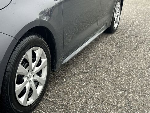Used 2024 Toyota Corolla LE image 18