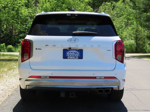 Used 2023 Hyundai Palisade Calligraphy AWD/4WD image 5