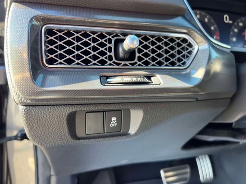 Used 2023 Acura Integra A-Spec image 18