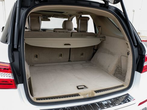 Used 2015 Mercedes-Benz ML 400 4MATIC image 45