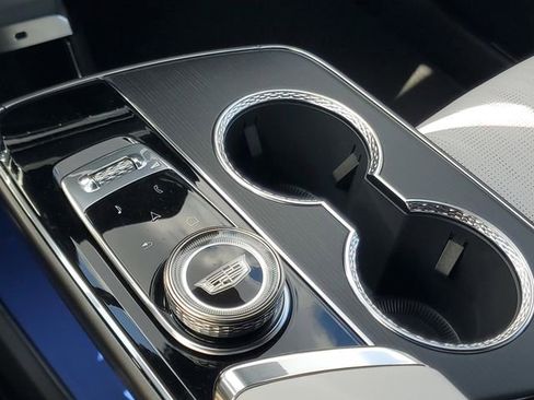New 2026 Cadillac Lyriq Luxury RWD image 11