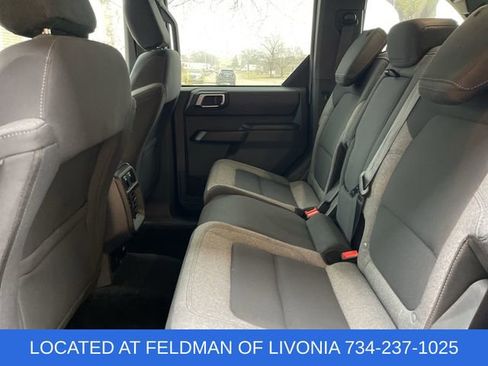 Used 2025 Ford Bronco Big Bend image 24