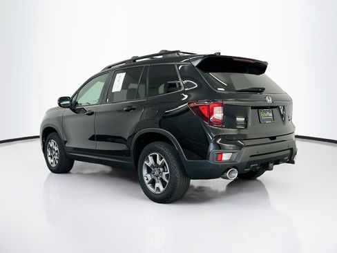Used 2023 Honda Passport TrailSport image 5