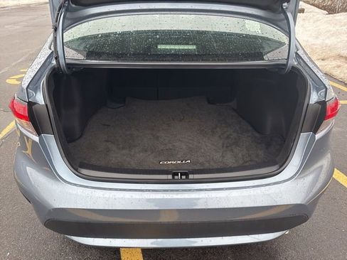 Used 2021 Toyota Corolla LE w/ Carpet Mat Package (TMS) image 19