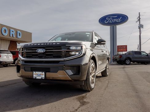 New 2026 Ford Expedition King Ranch image 2