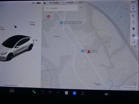 Used 2021 Tesla Model 3 Standard Range Plus image 10