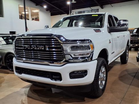 Used 2024 RAM 2500 Laramie image 3
