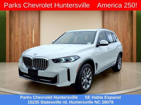 Used 2025 BMW X5 xDrive40i w/ Premium Package AWD/4WD image 28