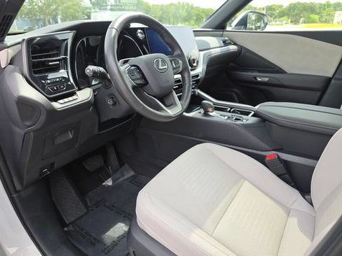 Used 2025 Lexus TX 350 AWD image 26