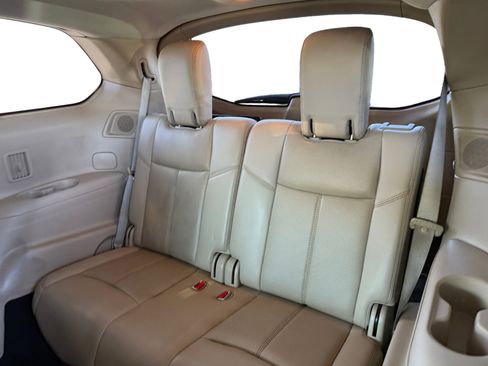 Used 2017 Nissan Pathfinder Platinum w/ Cargo Package image 12