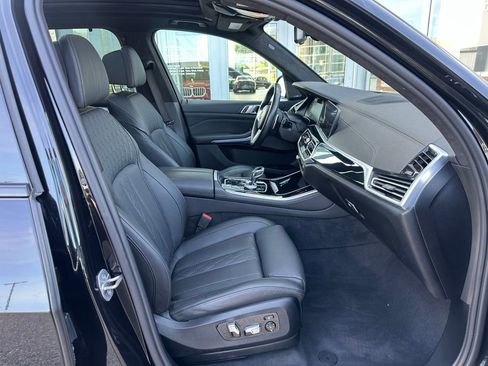 Used 2022 BMW X5 M50i w/ Executive Package AWD/4WD image 18