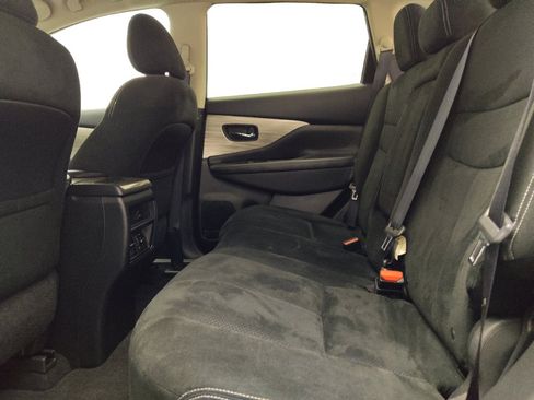 Used 2015 Nissan Murano S w/ Navigation Package AWD/4WD image 18